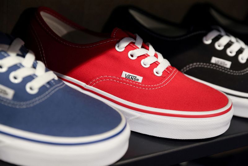 &copy; Reuters. FILE PHOTO: Shoes are seen for sale at a Vans store, a brand owned by VF Corporation, in Manhattan, New York City, U.S., May 20, 2022. REUTERS/Andrew Kelly/File Photo