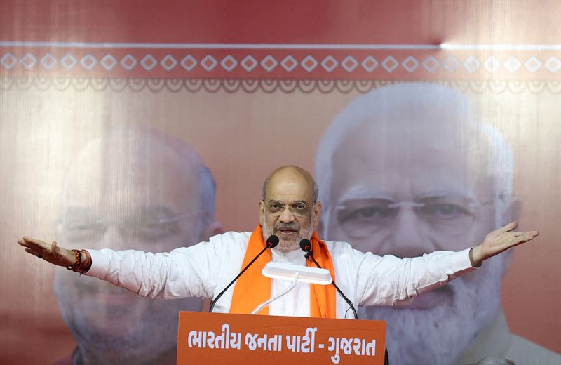 &copy; Reuters. FILE PHOTO: Amit Shah, Indian Home Minister and a leader of India's ruling Bharatiya Janata Party (BJP), addresses party supporters during an election campaign rally in Ahmedabad, India, April 30, 2024. REUTERS/Amit Dave/File Photo