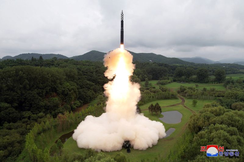 © Reuters. Hwasong-18 intercontinental ballistic missile is launched from an undisclosed location in North Korea in this image released by North Korea's Korean Central News Agency on July 13, 2023. KCNA via REUTERS/File Photo