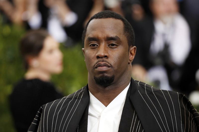 &copy; Reuters. FILE PHOTO: Metropolitan Museum of Art Costume Institute Gala - Rei Kawakubo/Comme des Garcons: Art of the In-Between - Arrivals - New York City, U.S. - 01/05/17 - Sean "Diddy" Combs. REUTERS/Lucas Jackson/File Photo