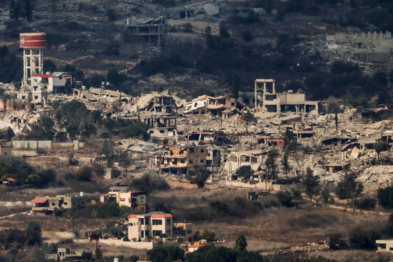 © Reuters. A view shows destroyed buildings on the Lebanon's side of the border with Israel, amid ongoing hostilities between Hezbollah and Israeli forces, as seen from Mount Addir, northern Israel, October 31, 2024. REUTERS/Violeta Santos Moura