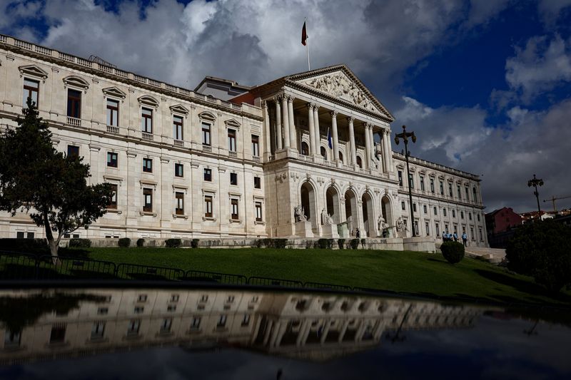 &copy; Reuters. Parlamento de Portugal em Lisboan10/10/2024 REUTERS/Pedro Nunes