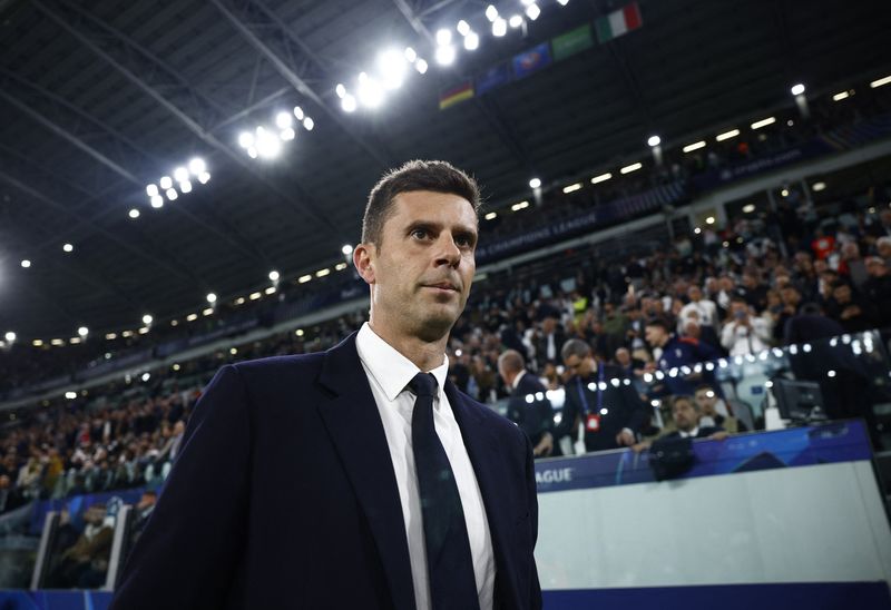 &copy; Reuters. Técnico da Juventus, Thiago Motta, antes de partida contra o Stuttgart pela Liga dos Campeõesn22/10/2024 REUTERS/Guglielmo Mangiapane