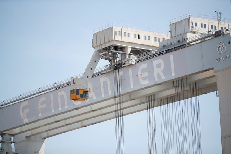 &copy; Reuters. Un cantiere Fincantieri a Monfalcone vicino Trieste.   REUTERS/Alessandro Bianchi