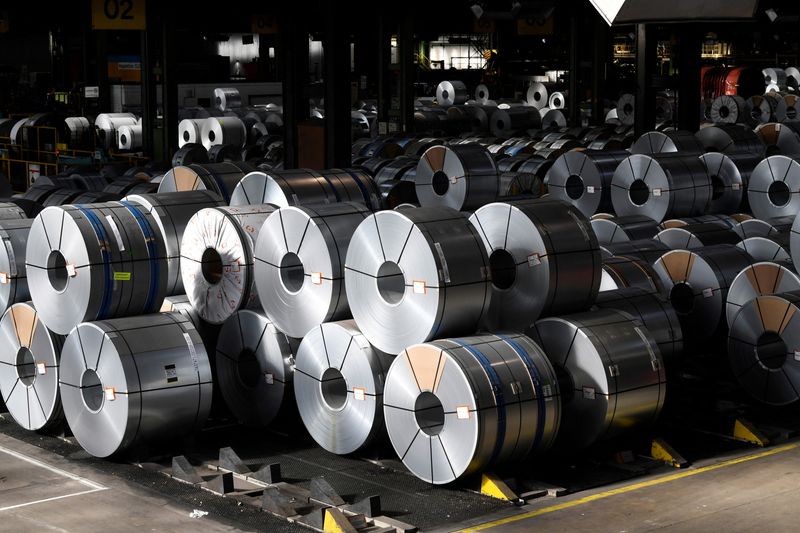 © Reuters. FILE PHOTO: Steel rolls are pictured at the plant of German steel company Salzgitter AG in Salzgitter, Germany, March 2, 2020. REUTERS/Fabian Bimmer/File Photo