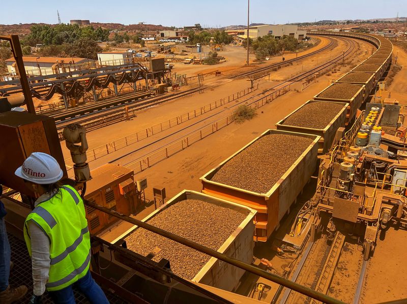 &copy; Reuters. Carregamento de minério de ferron20/10/2023nREUTERS/Melanie Burton