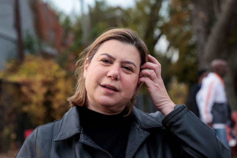 © Reuters. FILE PHOTO: U.S. Representative and a Candidate for United States Senator Elissa Slotkin (D-MI) looks on near a polling station in the 2024 U.S. presidential election on Election Day in Detroit, Michigan, U.S., November 5, 2024. REUTERS/Rebecca Cook/File Photo