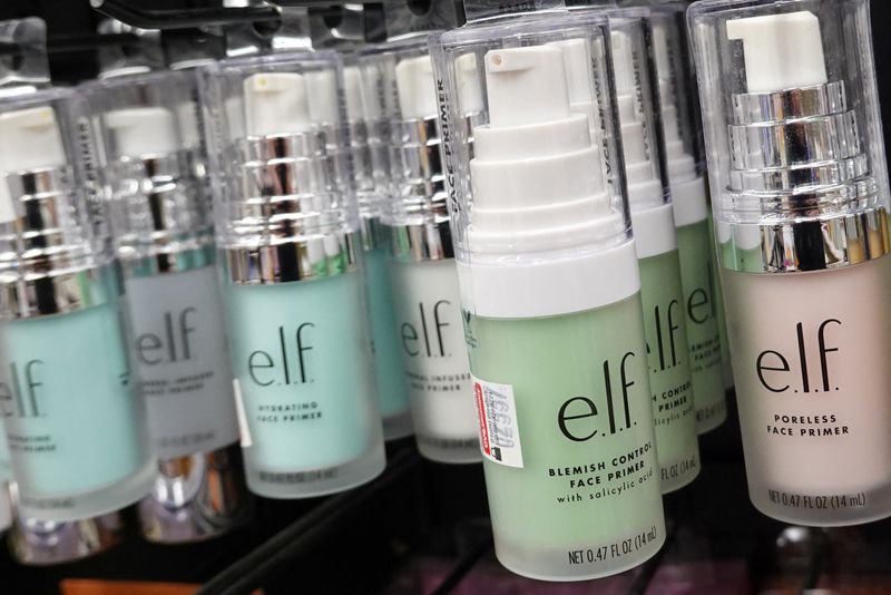 &copy; Reuters. E.L.F. cosmetic products are seen for sale in a store in Manhattan, New York City, U.S., June 29, 2022. REUTERS/Andrew Kelly/File Photo