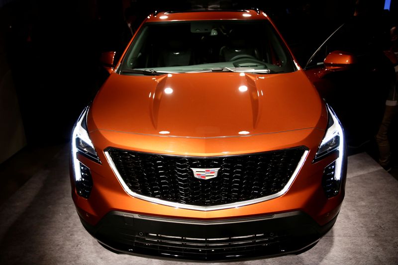 © Reuters. Cadillac unveils the new Cadillac XT4 SUV in advance of the New York Auto Show in the Manhattan borough of New York City, New York, U.S., March 27, 2018. Picture taken March 27, 2018. REUTERS/Amir Levy/File Photo