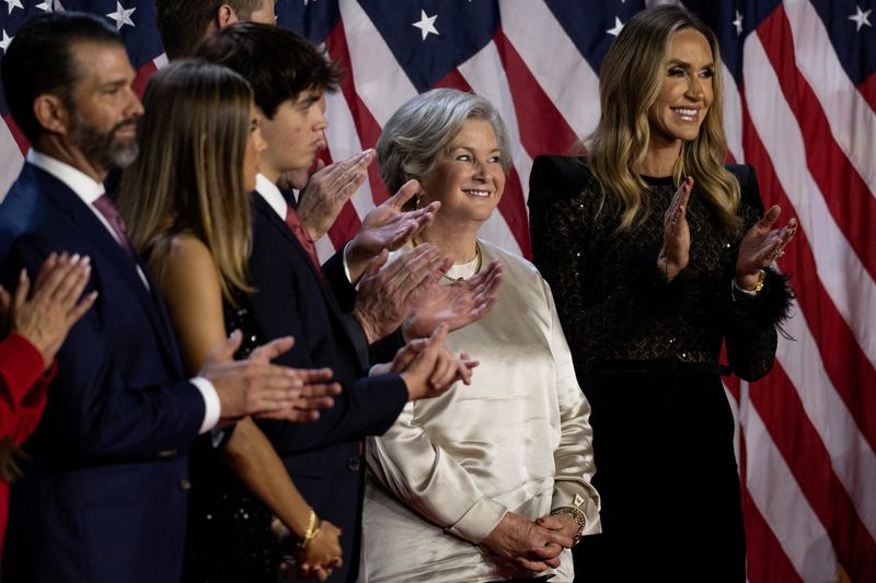 &copy; Reuters. Susie Wiles reacts as Republican presidential nominee and former U.S. President Donald Trump speaks, following early results from the 2024 U.S. presidential election in Palm Beach County Convention Center, in West Palm Beach, Florida, U.S., November 6, 20