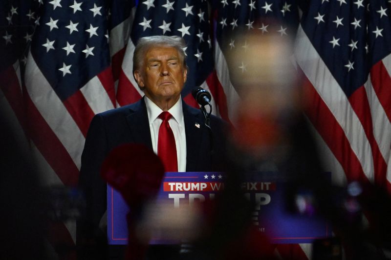 &copy; Reuters. FILE PHOTO: Republican presidential nominee and former U.S. President Donald Trump takes the stage following early results from the 2024 U.S. presidential election in Palm Beach County Convention Center, in West Palm Beach, Florida, U.S., November 6, 2024