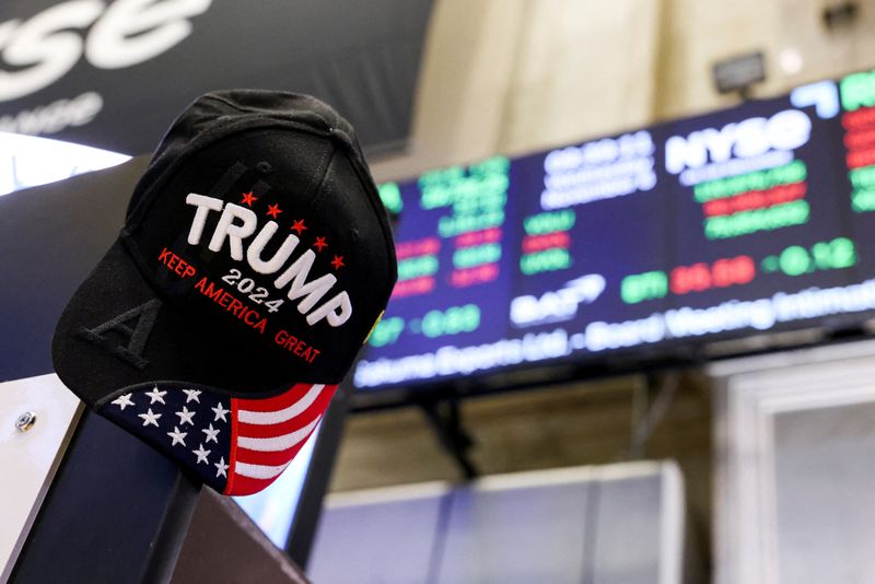 &copy; Reuters. FILE PHOTO: A view shows a hat in support of Republican Donald Trump, after he won the U.S. presidential election, at the New York Stock Exchange (NYSE) in New York City, U.S., November 6, 2024. REUTERS/Andrew Kelly/File Photo