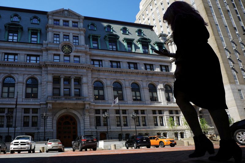 © Reuters. FILE PHOTO: The John Adams Courthouse, where the Massachusetts Supreme Judicial Court presides, stands in Boston, Massachusetts, U.S., September 7, 2023. REUTERS/Brian Snyder/File Photo