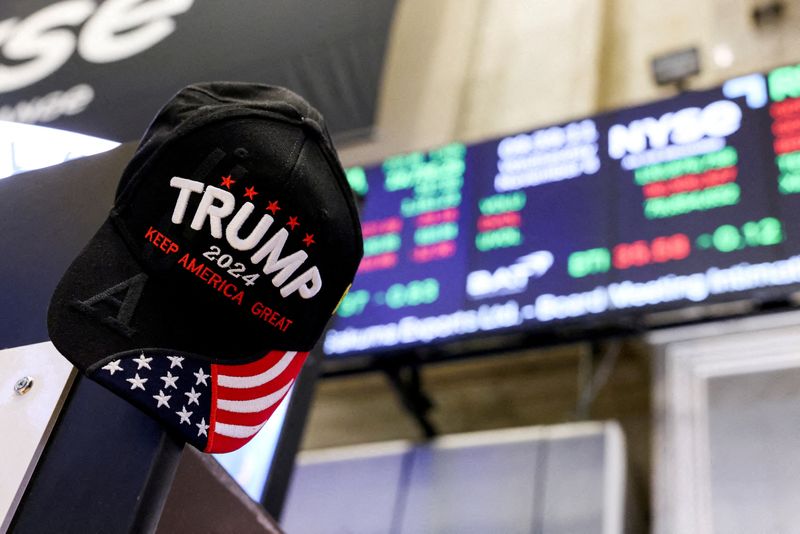 &copy; Reuters. FILE PHOTO: A view shows a hat in support of Republican Donald Trump, after he won the U.S. presidential election, at the New York Stock Exchange (NYSE) in New York City, U.S., November 6, 2024. REUTERS/Andrew Kelly/File Photo