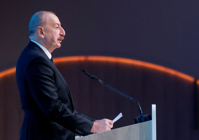 © Reuters. President of Azerbaijan Ilham Aliyev speaks at the Opening Ceremony of the United Nations climate change conference COP29 in Baku, Azerbaijan November 12, 2024. REUTERS/Maxim Shemetov