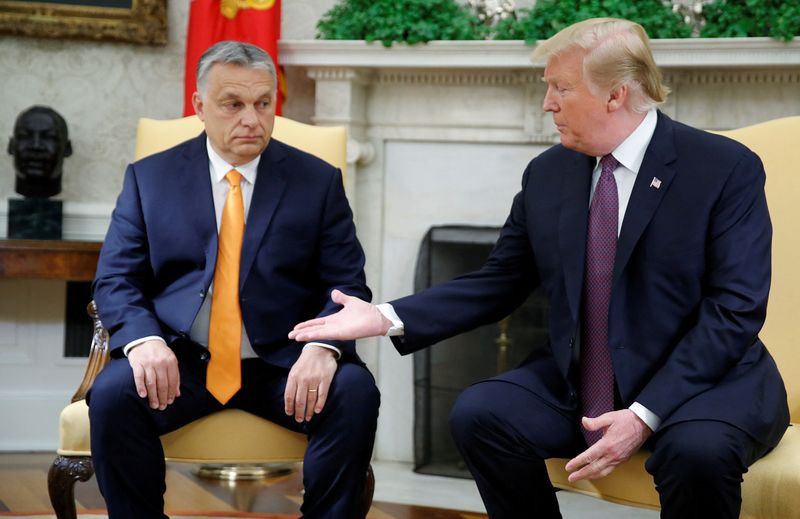 © Reuters. FILE PHOTO: U.S. President Donald Trump greets Hungary's Prime Minister Viktor Orban in the Oval Office at the White House in Washington, U.S., May 13, 2019. REUTERS/Carlos Barria/File Photo