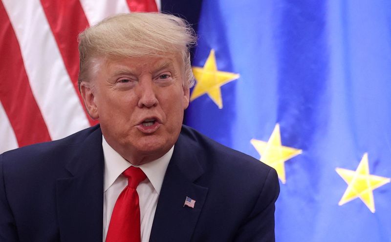 © Reuters. FILE PHOTO: U.S. President Donald Trump speaks dutring a bilateral meeting with European Commission President Ursula von der Leyen during the 50th World Economic Forum (WEF) annual meeting in Davos, Switzerland, January 21, 2020. REUTERS/Jonathan Ernst/File Photo