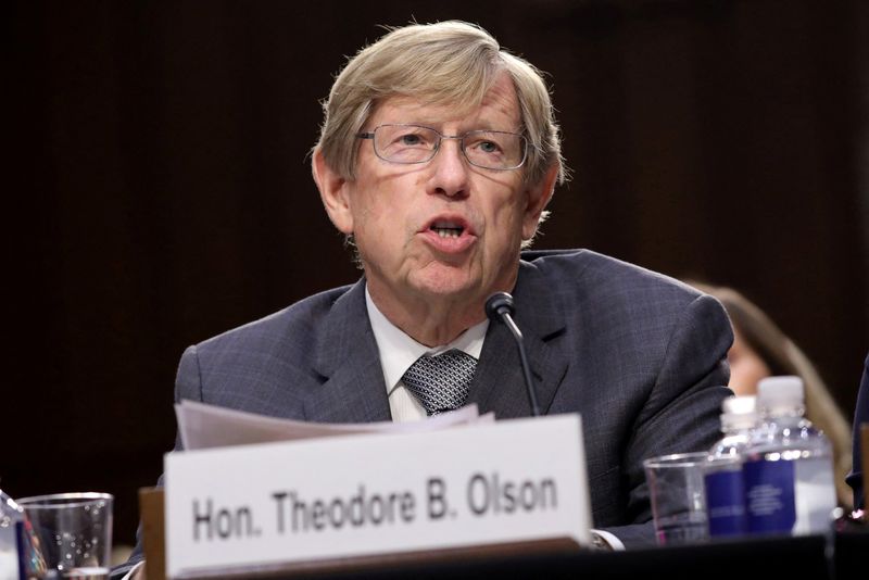 &copy; Reuters. FILE PHOTO: Former U.S. Solicitor General Theodore 'Ted' Olson testifies on the fourth day of Senate Judiciary Committee confirmation hearings for U.S. Supreme Court nominee Judge Brett Kavanaugh on Capitol Hill in Washington, U.S., September 7, 2018. REU