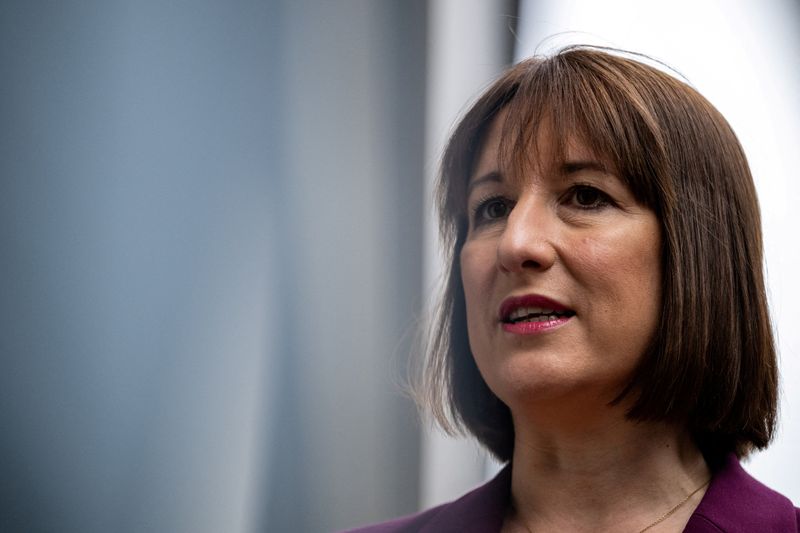 &copy; Reuters. FILE PHOTO: Britain's Chancellor of the Exchequer Rachel Reeves takes part in a TV interview outside BBC Broadcasting House after appearing on 'Sunday with Laura Kuenssberg' in London, Britain, November 3, 2024. REUTERS/Chris J. Ratcliffe/File Photo