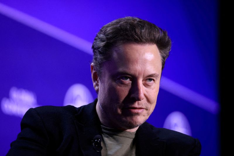 &copy; Reuters. FILE PHOTO: Elon Musk, chief executive officer of SpaceX and Tesla and owner of X looks on during the Milken Conference 2024 Global Conference Sessions at The Beverly Hilton in Beverly Hills, California, U.S., May 6, 2024. REUTERS/David Swanson/File Photo