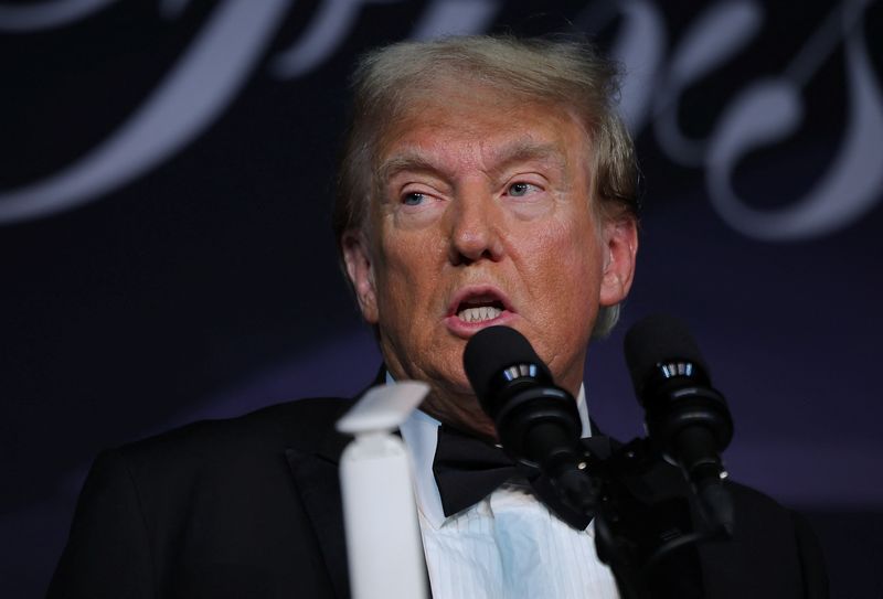 &copy; Reuters. U.S. President-elect Donald Trump speaks at the America First Policy Institute (AFPI) gala at Mar-A-Lago in Palm Beach, Florida, U.S., November 14, 2024. REUTERS/Carlos Barria