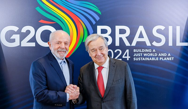 &copy; Reuters. Brazil's President Luiz Inacio Lula da Silva greets U.N. General Secretary Antonio Guterres ahead of the G20 summit, in Rio de Janeiro, Brazil November 16, 2024. Ricardo Stuckert/Brazilian Presidency/Handout via REUTERS