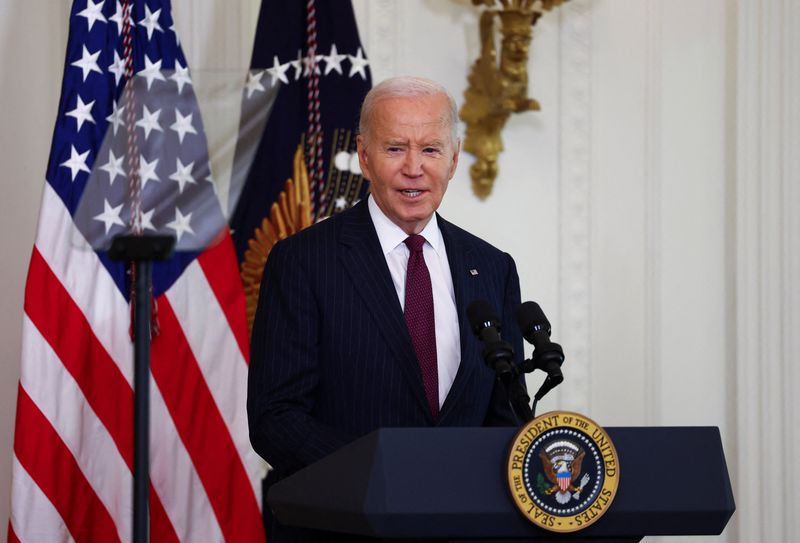 &copy; Reuters. FILE PHOTO: U.S. President Joe Biden speaks during an event on the day he meets with President-elect Donald Trump at the White House in Washington, U.S., November 13, 2024. REUTERS/Hannah McKay/File Photo