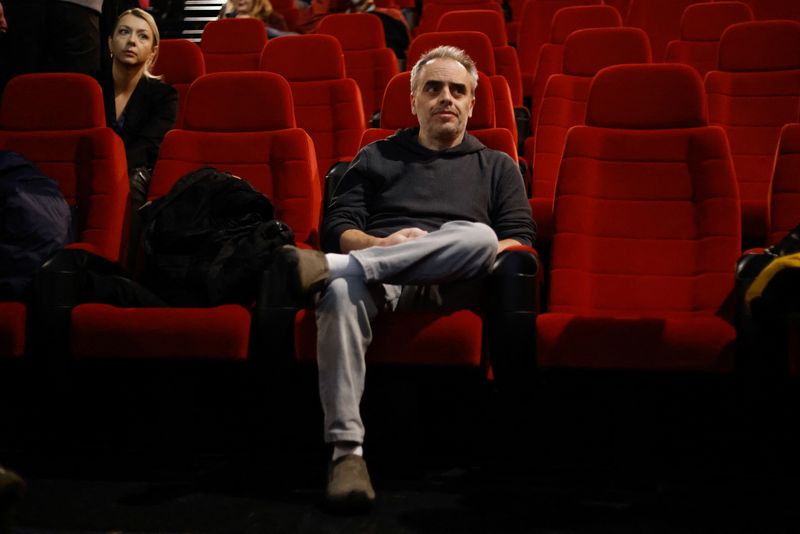 &copy; Reuters. O diretor de cinema de "Rust", Joel Souza, em sala de cinema antes da estreia mundial do filme no festival de cinema EnergaCAMERIMAGE 2024 em Torun, Polônian20/11/2024nREUTERS/Kuba Stezycki