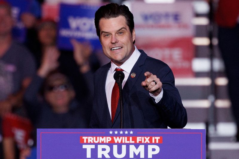 &copy; Reuters. O representante republicano dos EUA, Matt Gaetz, fala em um comício de campanha do então candidato presidencial republicano e ex-presidente dos EUA, Donald Trump, em Henderson, Nevada, EUAn31/10/2024nREUTERS/Mike Blake