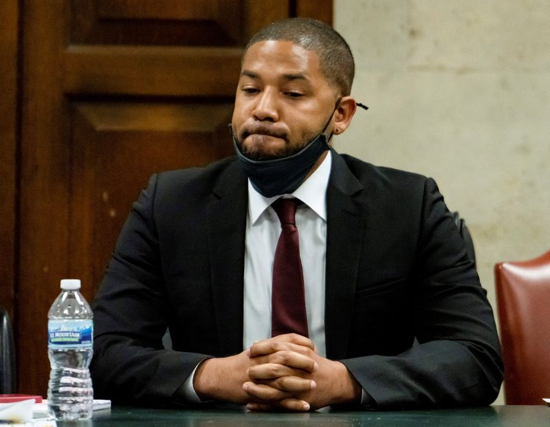 &copy; Reuters. FILE PHOTO: Actor Jussie Smollett listens as his sentence is read at the Leighton Criminal Court Building, in Chicago, Illinois, U.S., March 10, 2022. Brian Cassella/Pool via REUTERS/File Photo