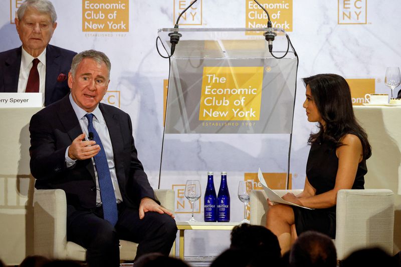 © Reuters. Ken Griffin, Founder and CEO of Citadel, speaks with Sonali Basak during a meeting of the Economic Club of New York at The Plaza Hotel in New York City, U.S., November 21, 2024.  REUTERS/Brendan McDermid