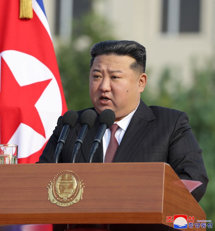 &copy; Reuters. FILE PHOTO: North Korean leader Kim Jong Un speaks during a visit to the National Defense University in Pyongyang, North Korea, October 7, 2024, in this photo released by North Korea's official Korean Central News Agency.    KCNA via REUTERS/File Photo