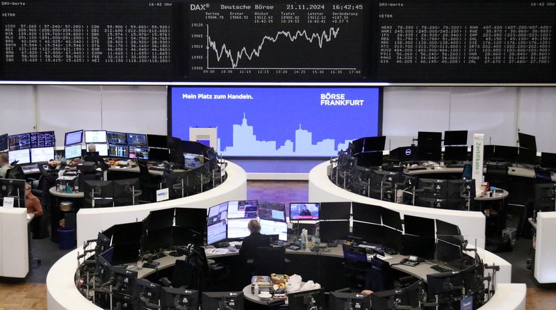 &copy; Reuters. The German share price index DAX graph is pictured at the stock exchange in Frankfurt, Germany, November 21, 2024. REUTERS/Staff