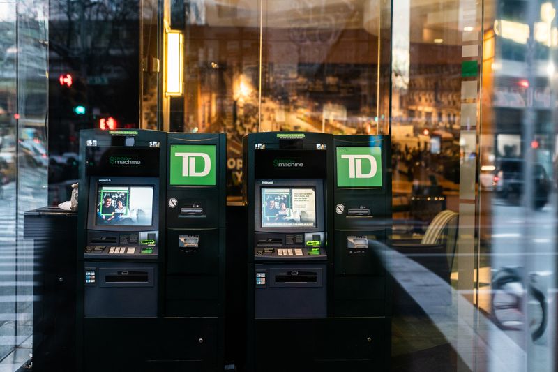 &copy; Reuters. FILE PHOTO: TD bank ATM machines are seen in New York City, U.S., March 17, 2020. REUTERS/Jeenah Moon/File photo