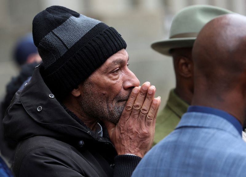 &copy; Reuters. FILE PHOTO: The father of Jordan Neely reacts during a press conference after Daniel Penny was found not guilty in the trial of the former U.S. Marine sergeant who faced charges of manslaughter and criminally negligent homicide for fatally strangling Jord