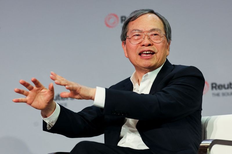 &copy; Reuters. CEO of Supermicro Charles Liang speaks during the Reuters NEXT conference in New York City, U.S., December 10, 2024. REUTERS/Mike Segar