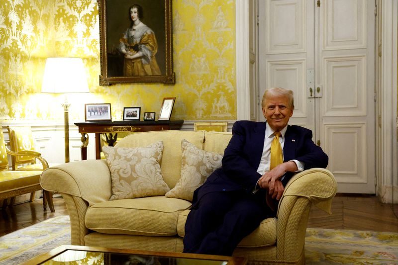 © Reuters. U.S. President-elect Donald Trump attends a meeting with Britain's Prince William, Prince of Wales (not seen), at the UK Ambassador’s Residence in Paris as part of ceremonies to mark the reopening of the Notre-Dame de Paris Cathedral, five-and-a-half years after a fire ravaged the Gothic masterpiece, France, December 7, 2024. REUTERS/Piroschka van de Wouw/File Photo