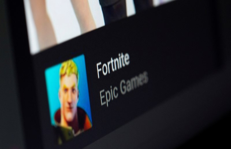 &copy; Reuters. FILE PHOTO: Fortnite game installing on Android operating system is seen in this illustration taken, May 2, 2021. REUTERS/Dado Ruvic/Illustration/File Photo