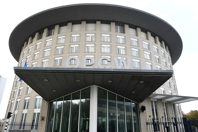 © Reuters. FILE PHOTO: The headquarters of the Organization for the Prohibition of Chemical Weapons (OPCW) is pictured in The Hague, Netherlands, October 4, 2018. REUTERS/Piroschka van de Wouw/File Photo