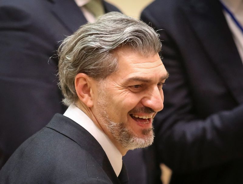 © Reuters. Mikheil Kavelashvili reacts after he was elected the country's new president in the parliament, in Tbilisi, Georgia December 14, 2024.  REUTERS/Irakli Gedenidze