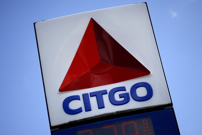 &copy; Reuters. FILE PHOTO: The logo of PDVSA's U.S. unit Citgo Petroleum is seen at a gas station in Stowell, Texas, U.S., June 12, 2018. REUTERS/Jonathan Bachman/File Photo