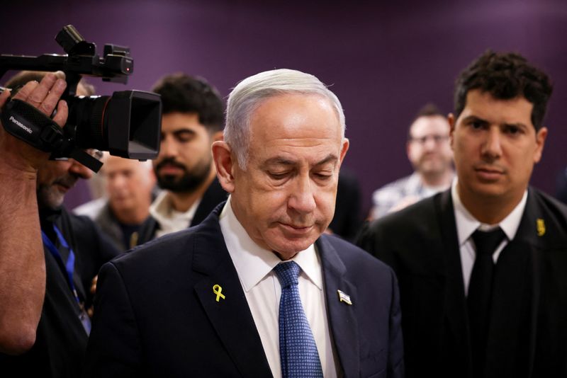 &copy; Reuters. Israeli Prime Minister Benjamin Netanyahu attends his trial on corruption charges at the district court in Tel Aviv, Israel December 16, 2024. REUTERS/Stoyan Nenov/Pool