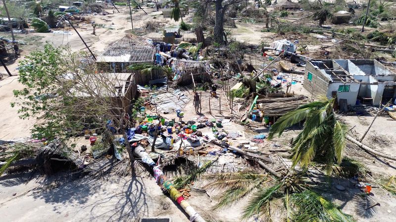 &copy; Reuters. Destruição em Moçambique por ciclone Chidon 16/12/2024  Divulgação via REUTERS