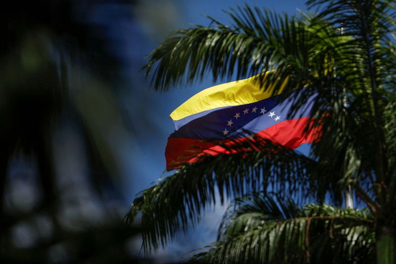 Canada imposes sanctions on five Venezuelan officials, including top judge