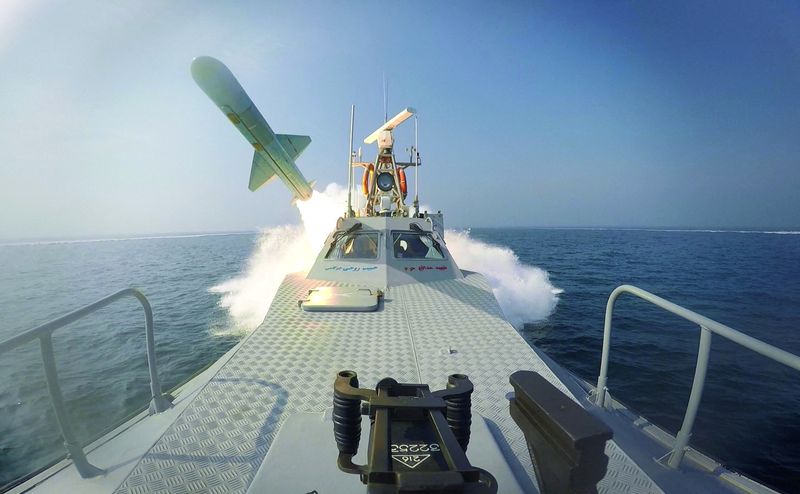 &copy; Reuters. FILE PHOTO: A missile is launched during an exercise of the Islamic Revolutionary Guards Corps (IRGC) navy in the south of Iran, in this picture obtained on January 17, 2023. IRGC/WANA (West Asia News Agency)/Handout via REUTERS/File Photo