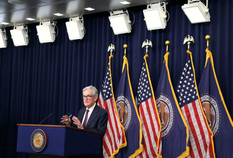 © Reuters. U.S. Federal Reserve Chair Jerome Powell speaks during a press conference where he announced the Fed had cut interest rates by a quarter point following a two-day meeting of the Federal Open Market Committee on interest rate policy in Washington, U.S., December 18, 2024. REUTERS/Kevin Lamarque