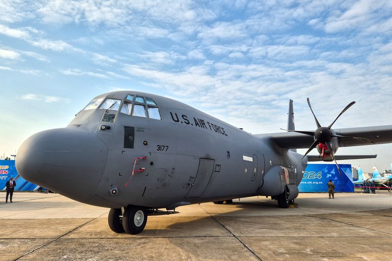 &copy; Reuters. A U.S. military aircraft is displayed at the Vietnam International Defence Expo 2024, in Hanoi, Vietnam, December 19, 2024. REUTERS/Khanh Vu