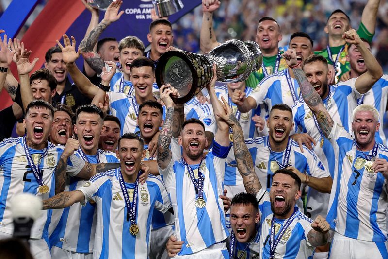 &copy; Reuters. Argentina celebra título da Copa América 2024 n 15/7/2024   REUTERS/Agustin Marcarian