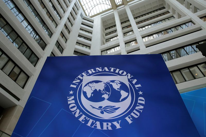 &copy; Reuters. FILE PHOTO: The International Monetary Fund logo is seen during the IMF/World Bank spring meetings in Washington, U.S., April 21, 2017. REUTERS/Yuri Gripas/File Photo