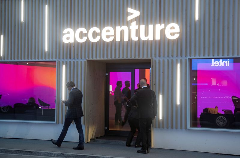 &copy; Reuters. Logo da Accenture em Davos, Suíçan25/5/2022 REUTERS/Arnd Wiegmann/Arquivo